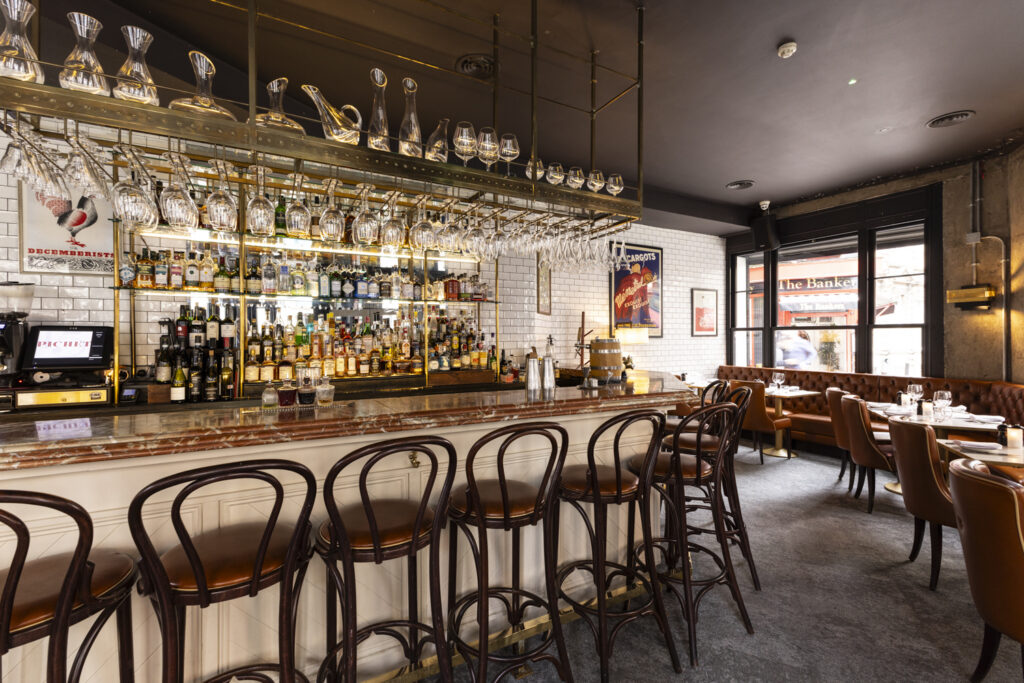 Pichet Bar